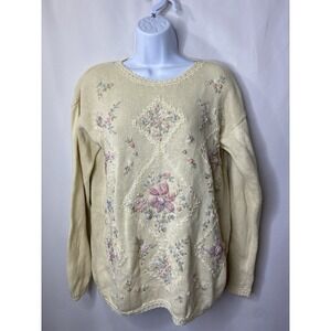 Vintage TR Bentley Womens Cottagecore Sweater Size Medium Dainty Embroidery 80's